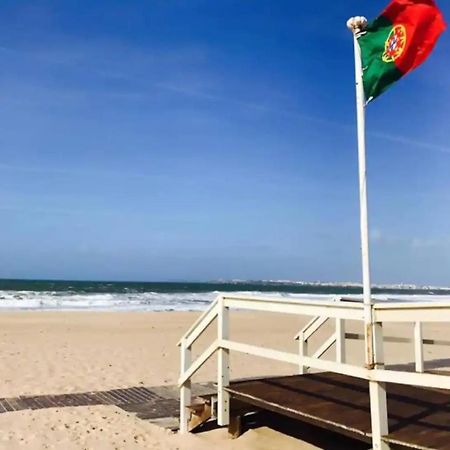 Lovely & New Beach Apartment Atouguia Da Baleia Exteriör bild