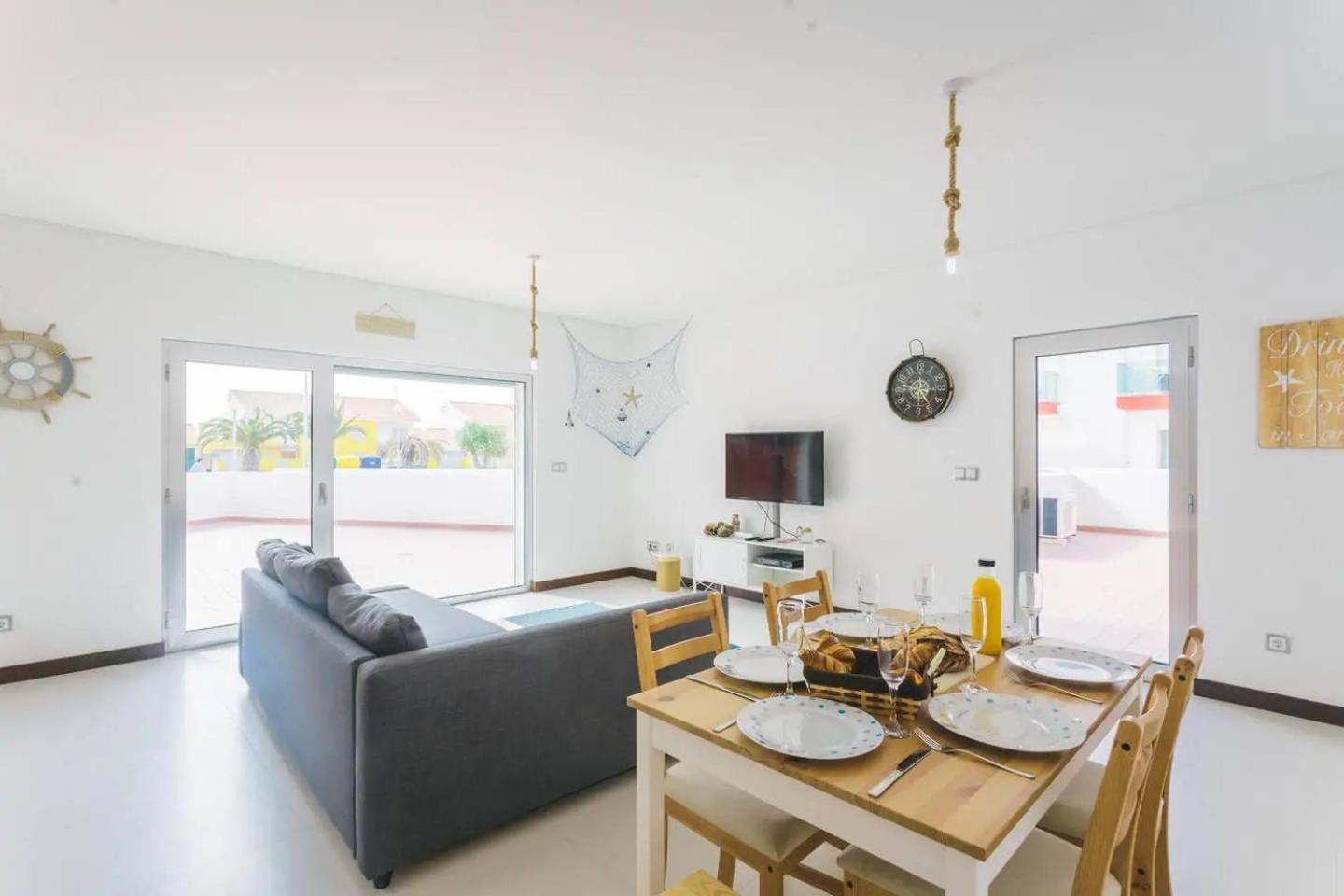 Lovely & New Beach Apartment Atouguia Da Baleia Exteriör bild