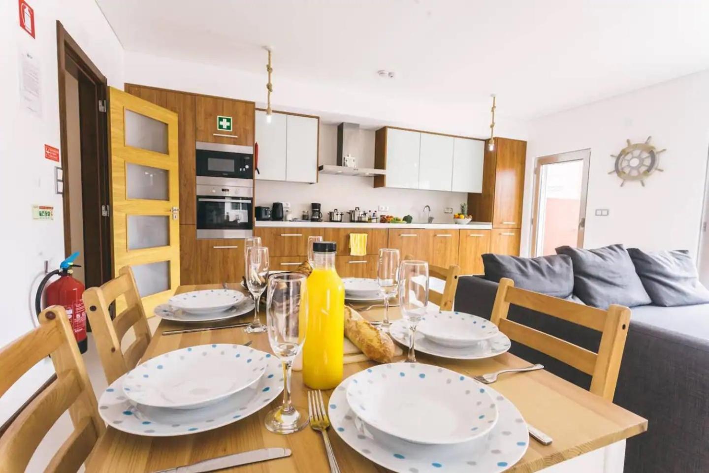 Lovely & New Beach Apartment Atouguia Da Baleia Exteriör bild