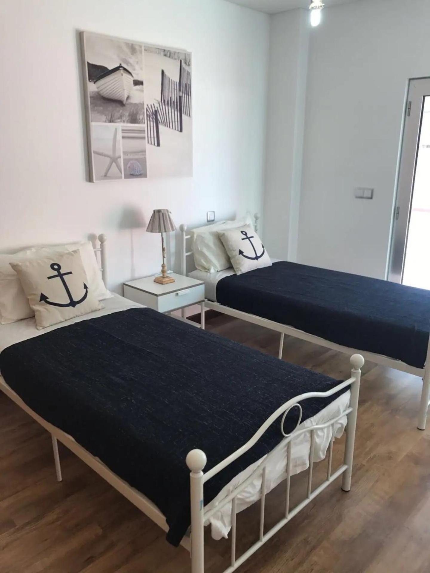 Lovely & New Beach Apartment Atouguia Da Baleia Exteriör bild
